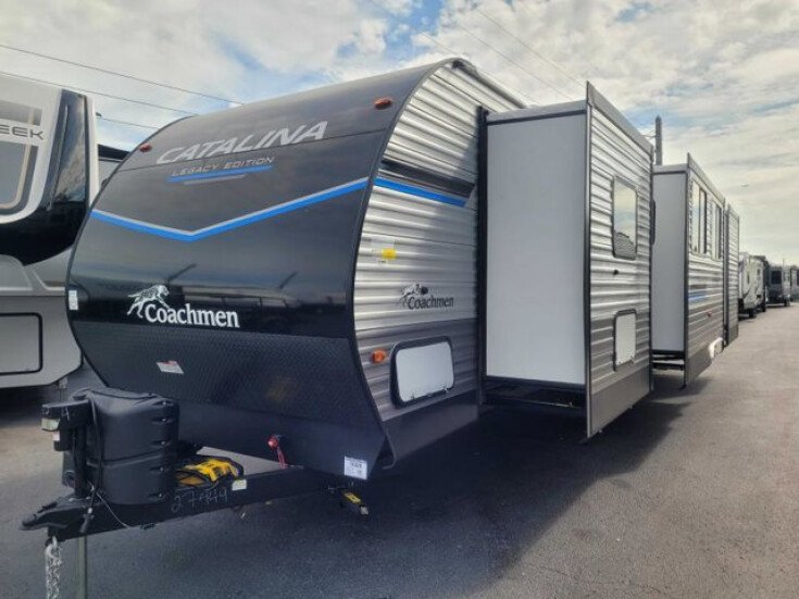 Thumbnail Photo undefined for New 2023 Coachmen Catalina